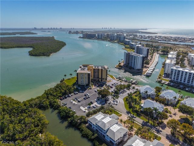 400 Lenell RD 107, Fort Myers Beach, FL 33931