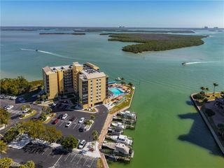 400 Lenell RD 107, Fort Myers Beach, FL 33931