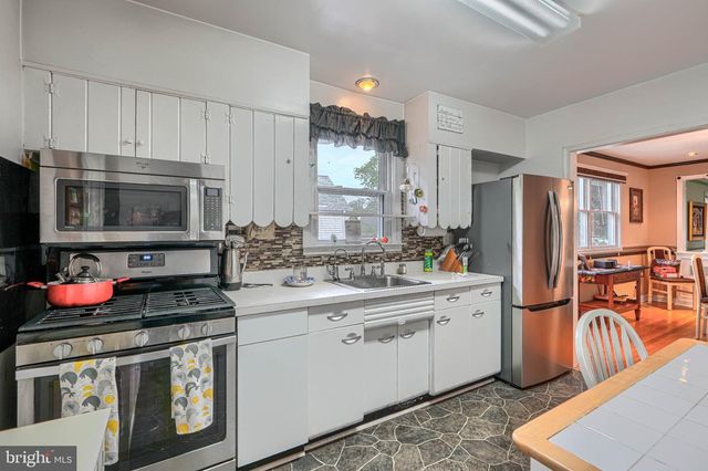 9714 OAK SUMMIT AVE, Parkville, MD 21234