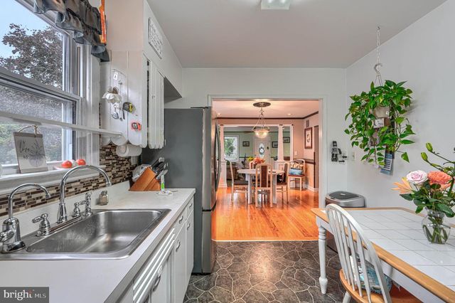 9714 OAK SUMMIT AVE, Parkville, MD 21234