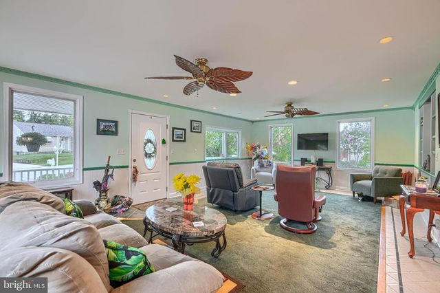 9714 OAK SUMMIT AVE, Parkville, MD 21234