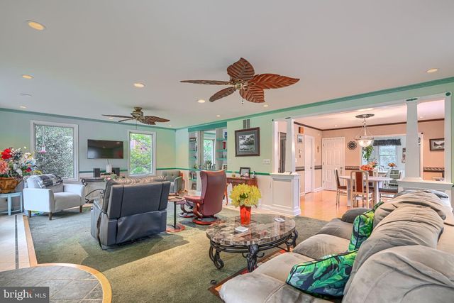 9714 OAK SUMMIT AVE, Parkville, MD 21234