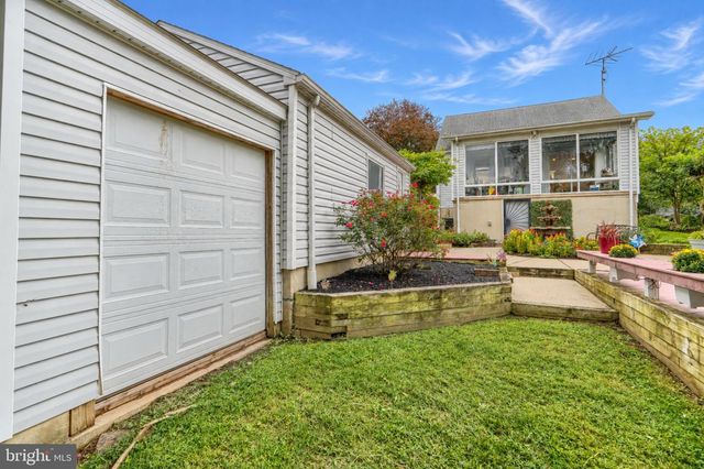 9714 OAK SUMMIT AVE, Parkville, MD 21234