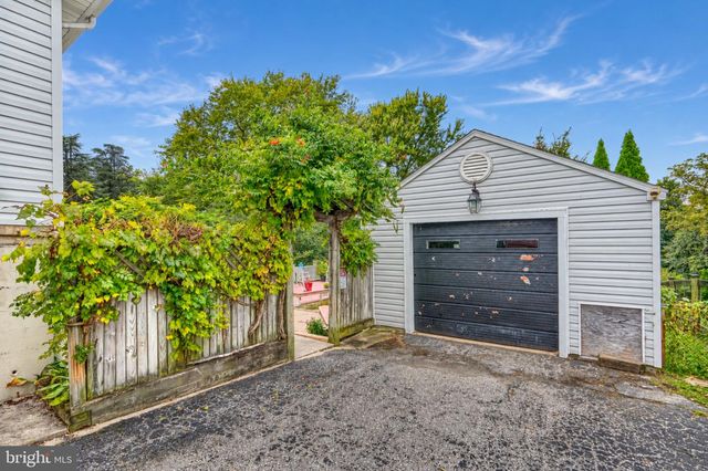 9714 OAK SUMMIT AVE, Parkville, MD 21234