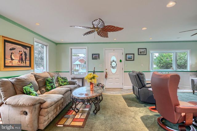 9714 OAK SUMMIT AVE, Parkville, MD 21234