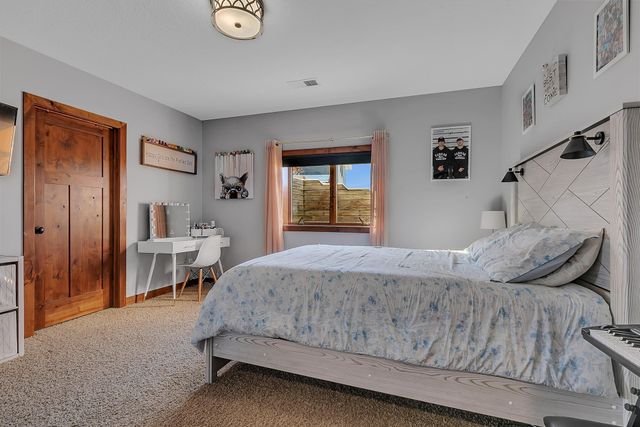 225 Alaina Place NE, Sauk Rapids, MN 56379