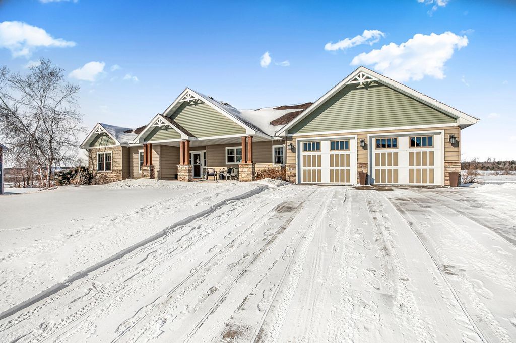 225 Alaina Place NE, Sauk Rapids, MN 56379