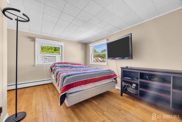 26 Sidney Avenue, Spotswood, NJ 08884