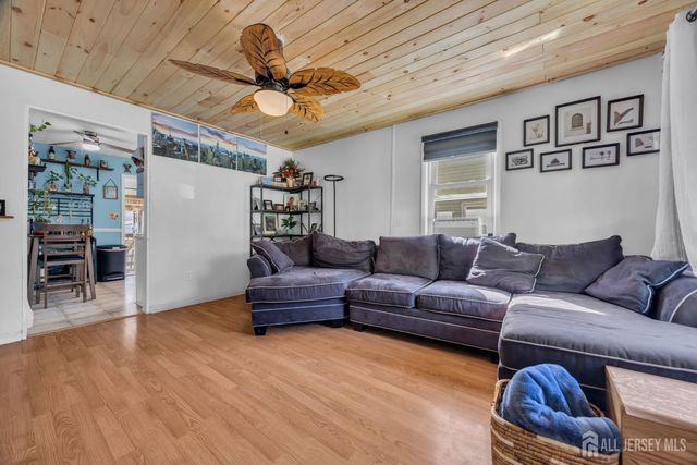 26 Sidney Avenue, Spotswood, NJ 08884