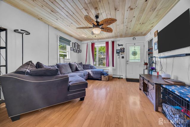 26 Sidney Avenue, Spotswood, NJ 08884