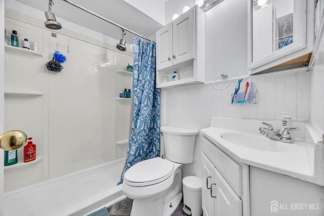 26 Sidney Avenue, Spotswood, NJ 08884