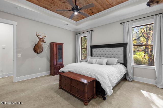 136 Trails End, Flora, MS 39071