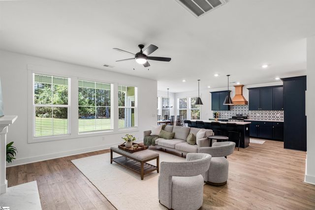 321 Summerall Drive, Anderson, SC 29621