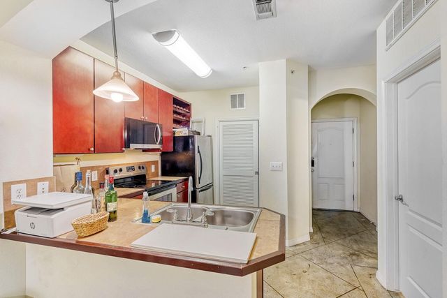 2505 San Gabriel ST 308, Austin, TX 78705