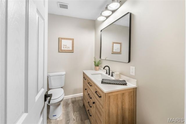 35 Jamestown Drive, St Peters, MO 63376