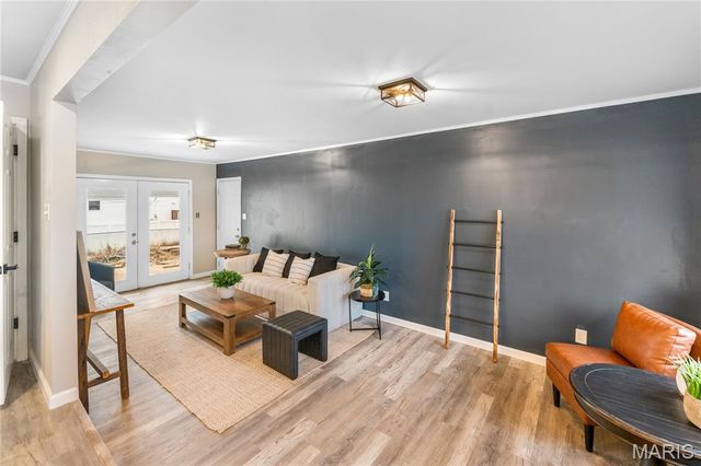 35 Jamestown Drive, St Peters, MO 63376