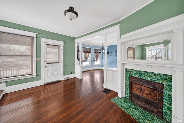 1125 W Washington Street, South Bend, IN 46601