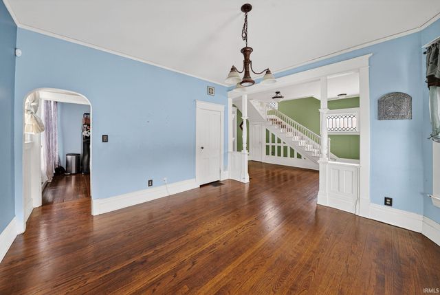 1125 W Washington Street, South Bend, IN 46601