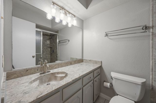119 N Beltwoods Drive, Desoto, TX 75115