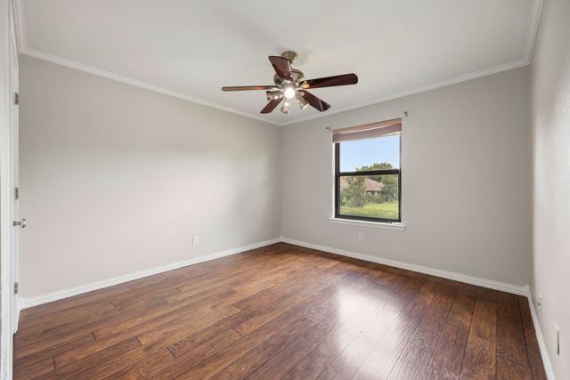 119 N Beltwoods Drive, Desoto, TX 75115