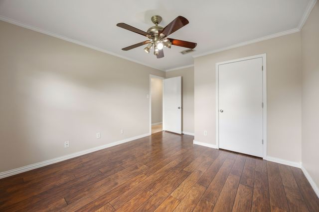 119 N Beltwoods Drive, Desoto, TX 75115