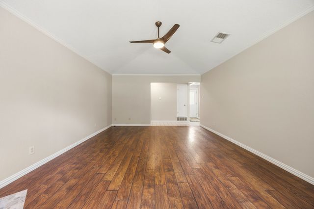 119 N Beltwoods Drive, Desoto, TX 75115