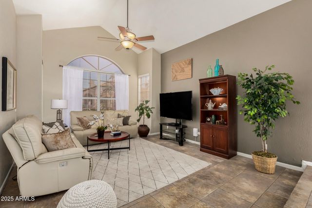 16024 S 7TH Drive, Phoenix, AZ 85045