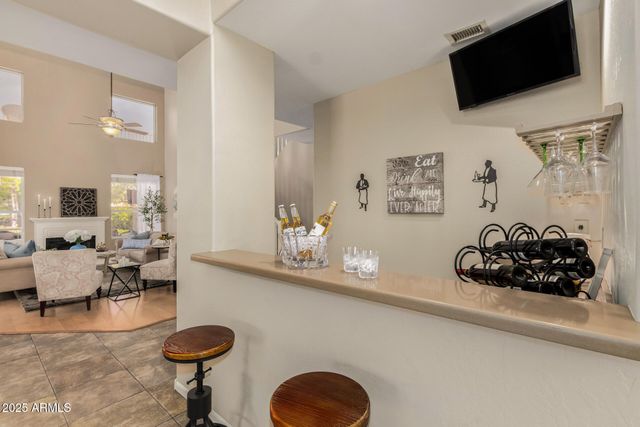 16024 S 7TH Drive, Phoenix, AZ 85045