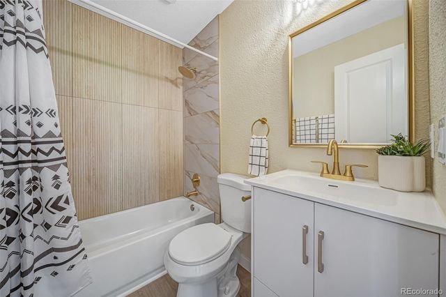 8346 W 87th Drive D, Arvada, CO 80005