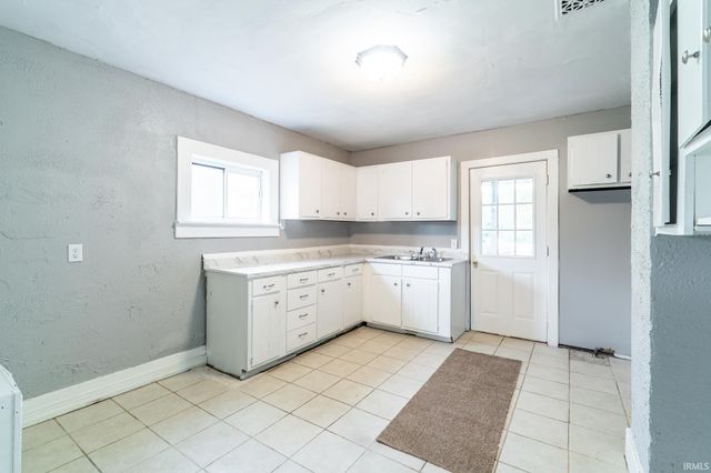 1901 Kocher Street, Huntington, IN 46750