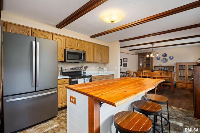 1612 W TETON Drive, Peoria, IL 61614
