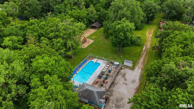 1612 W TETON Drive, Peoria, IL 61614