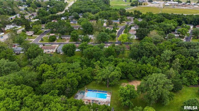 1612 W TETON Drive, Peoria, IL 61614