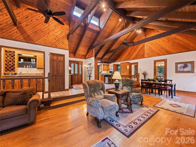 58 Sedgewood Court, Fairview, NC 28730