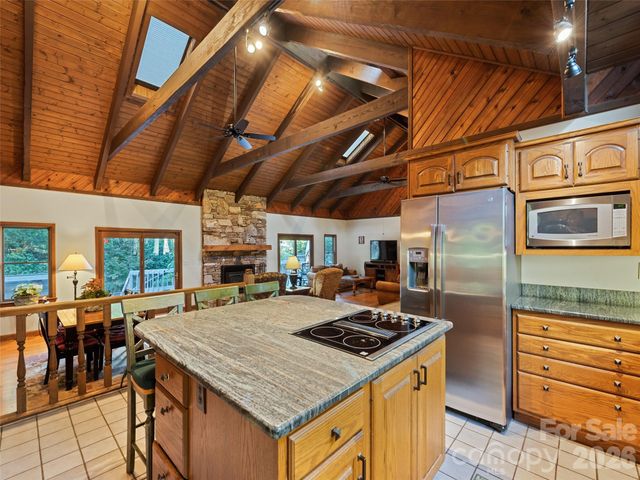 58 Sedgewood Court, Fairview, NC 28730