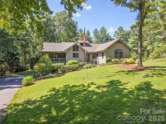 58 Sedgewood Court, Fairview, NC 28730