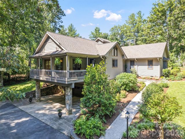 58 Sedgewood Court, Fairview, NC 28730