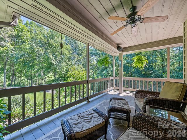 58 Sedgewood Court, Fairview, NC 28730