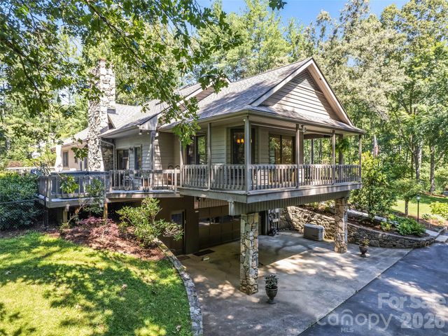 58 Sedgewood Court, Fairview, NC 28730