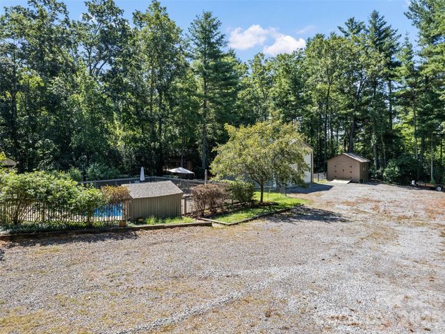 58 Sedgewood Court, Fairview, NC 28730
