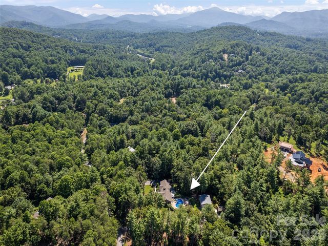 58 Sedgewood Court, Fairview, NC 28730
