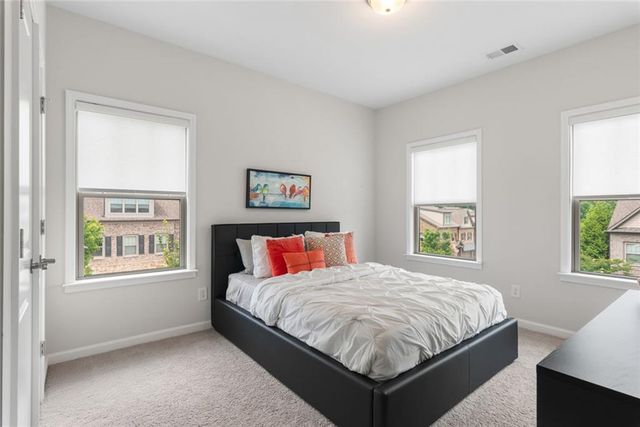 1002 Milhaven Drive 61, Roswell, GA 30076
