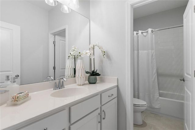 1002 Milhaven Drive 61, Roswell, GA 30076
