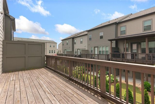 1002 Milhaven Drive 61, Roswell, GA 30076