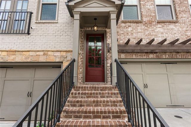 1002 Milhaven Drive 61, Roswell, GA 30076