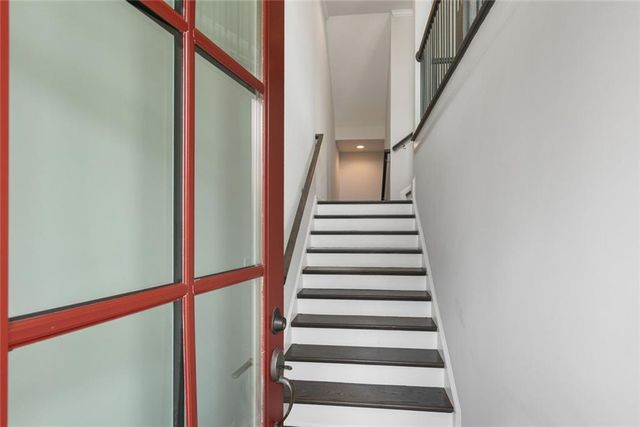 1002 Milhaven Drive 61, Roswell, GA 30076