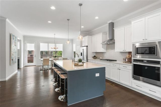 1002 Milhaven Drive 61, Roswell, GA 30076
