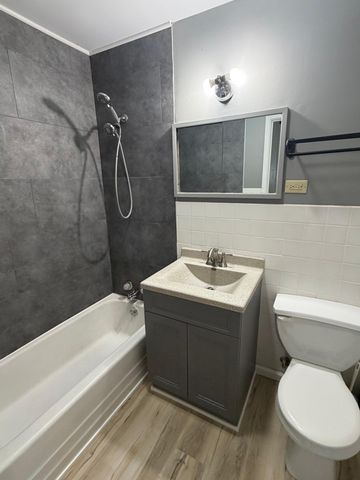 724 Southview Drive SW, Hutchinson, MN 55350