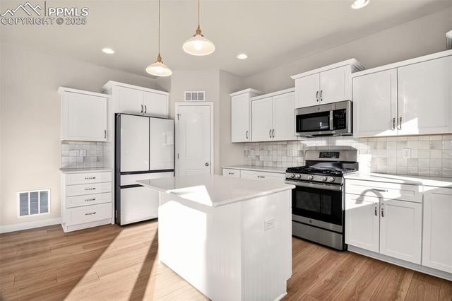 6007 Wendy Stream Way, Colorado Springs, CO 80924