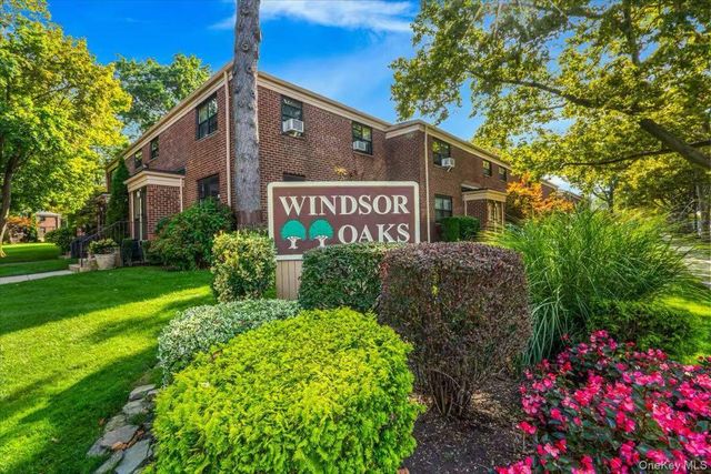 74-80 220th Street 292B1, Bayside, NY 11364